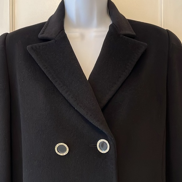 St. John Wool Cashmere Coat Women’s 6 
Black Logo Buttons Italy Classic Luxury - Picture 3 of 17